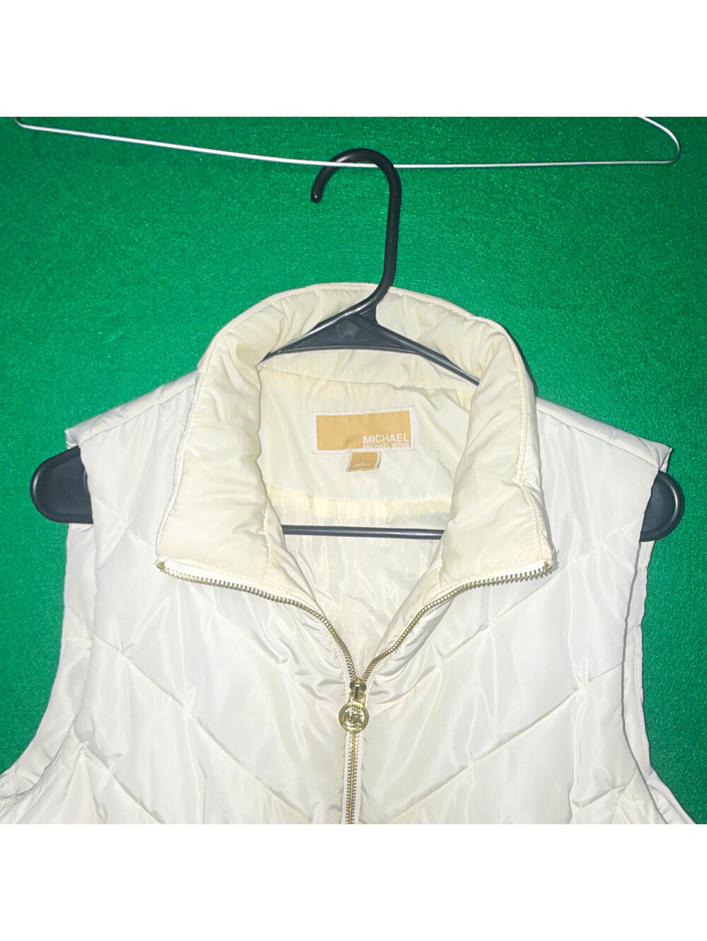 Michael Kors Women's L White Quilted Puffer Vest Full Zip Lined Sleeveless
